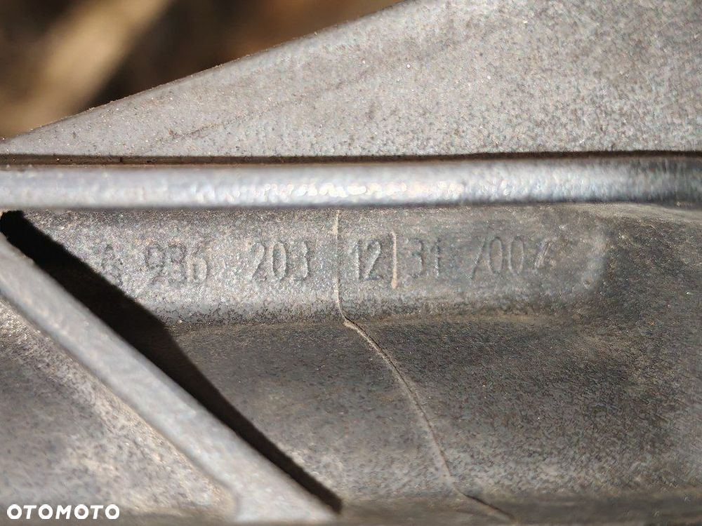 RURA OBUDOWA POMPY WODY MERCEDES ATEGO EURO 6 A9362031231 - 3