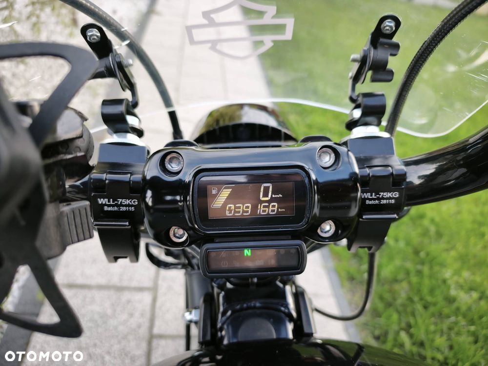 Harley-Davidson Softail Breakout - 7