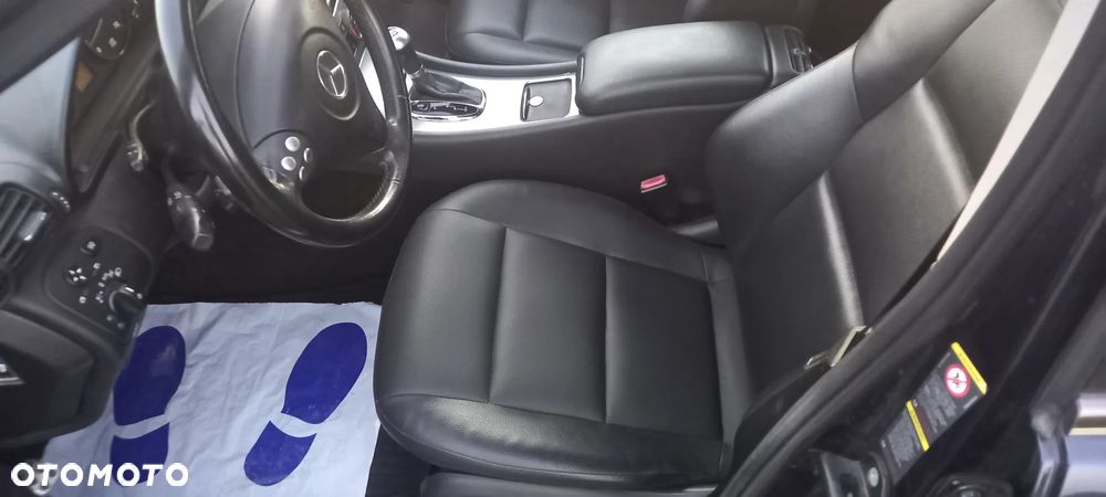 Mercedes-Benz Klasa C - 9