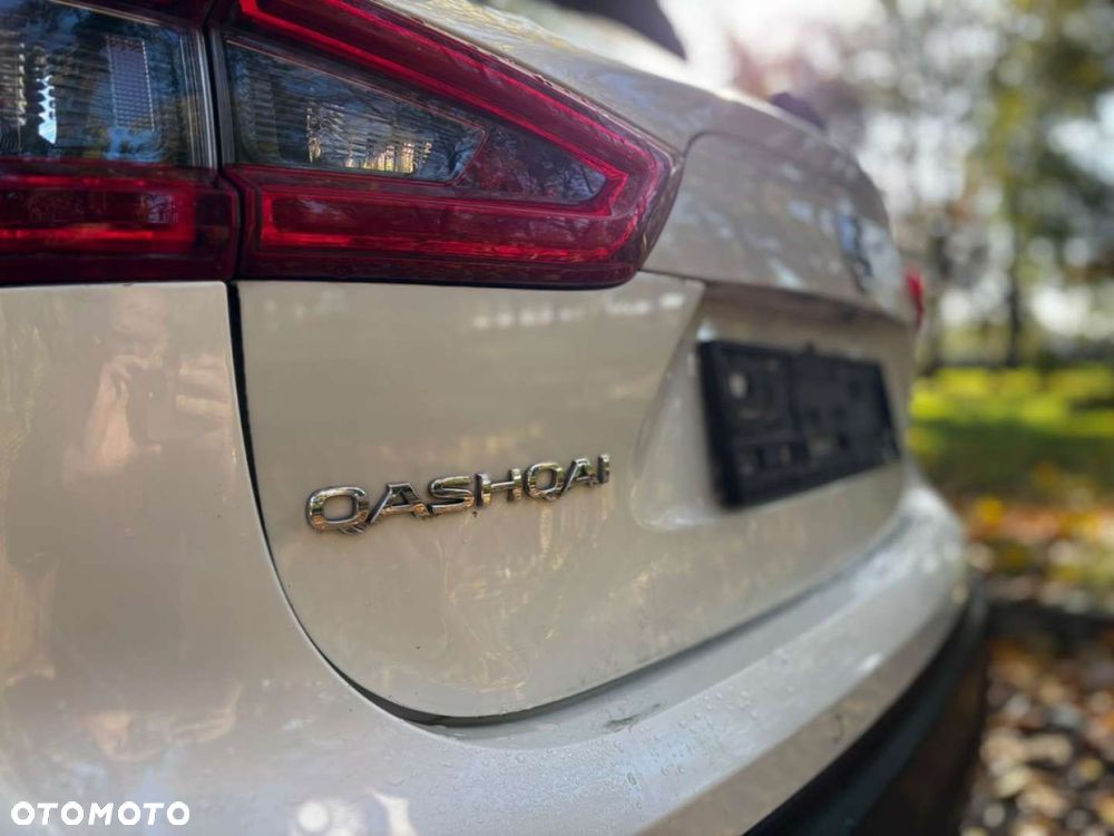 Nissan Qashqai 1.6 DCi Xtronic ACENTA - 14