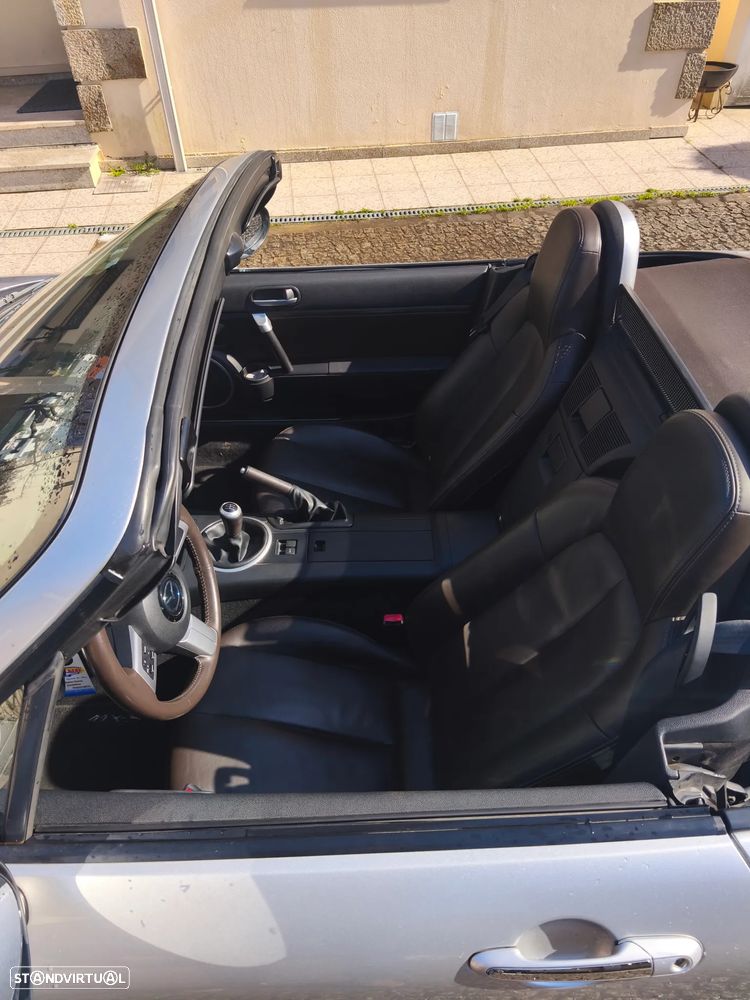 Mazda MX-5 2.0 MZR Energy - 8