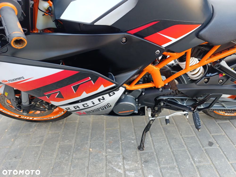 KTM RC 125 - 13