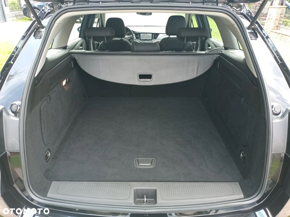 Opel Astra 1.4 T Elite - 19