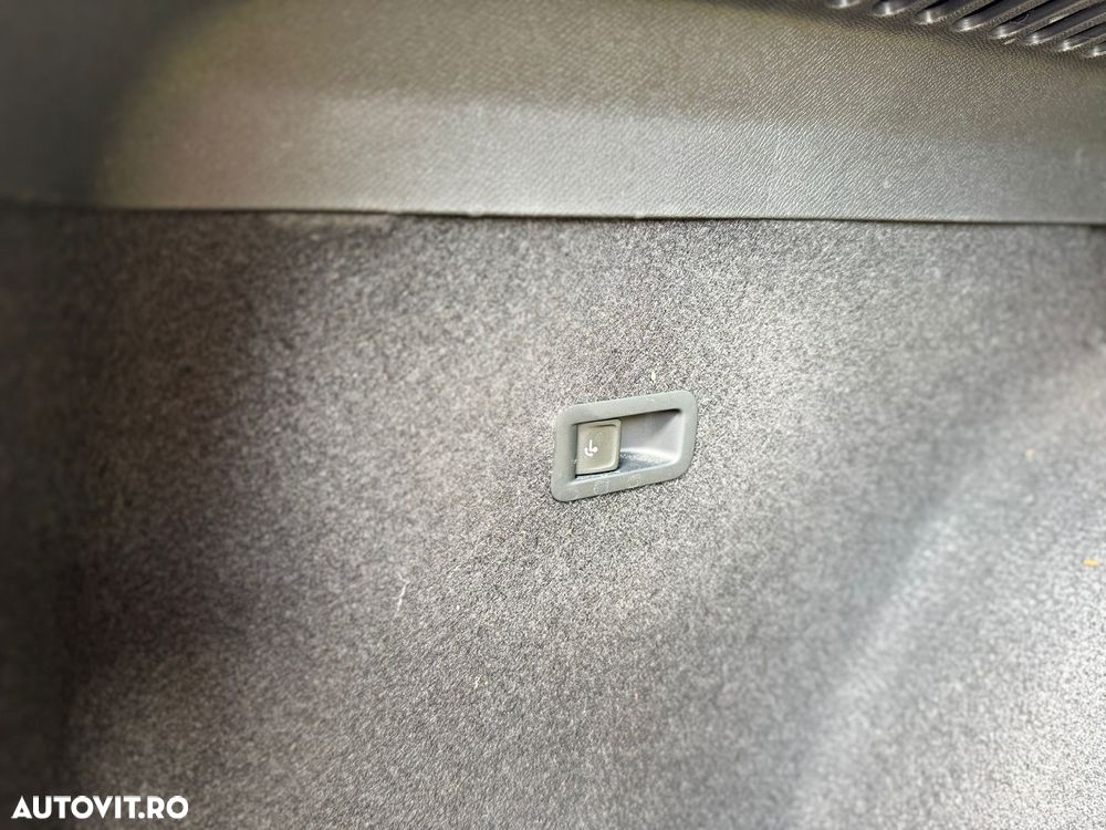 Cupra Formentor 1.4 e-HYBRID PHEV VZ - 36