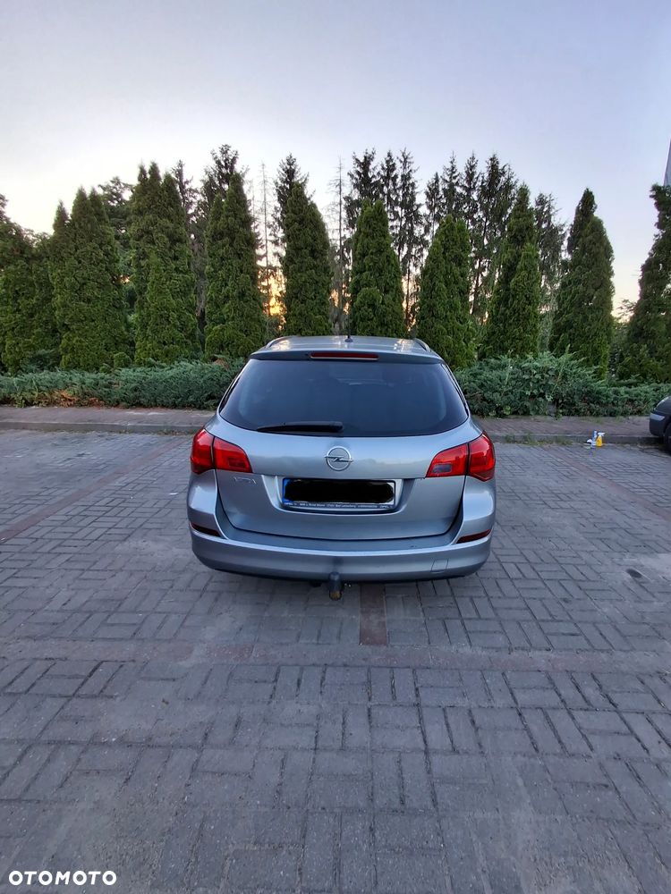 Opel Astra 1.6 - 4