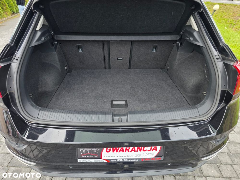 Volkswagen T-Roc - 10