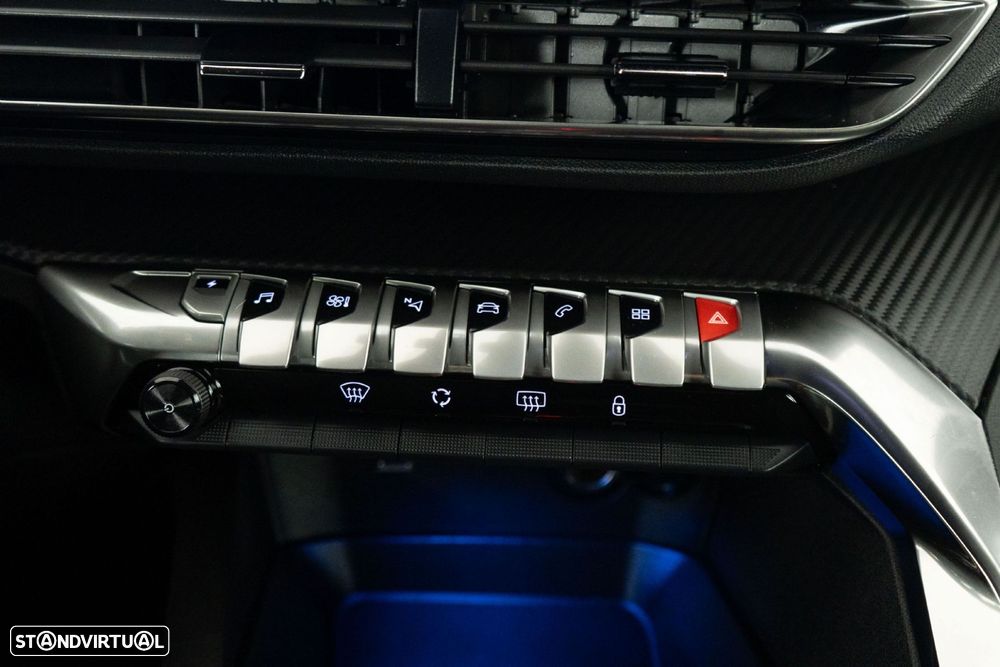 Peugeot 3008 1.6 Hybrid Allure Pack e-EAT8 - 25