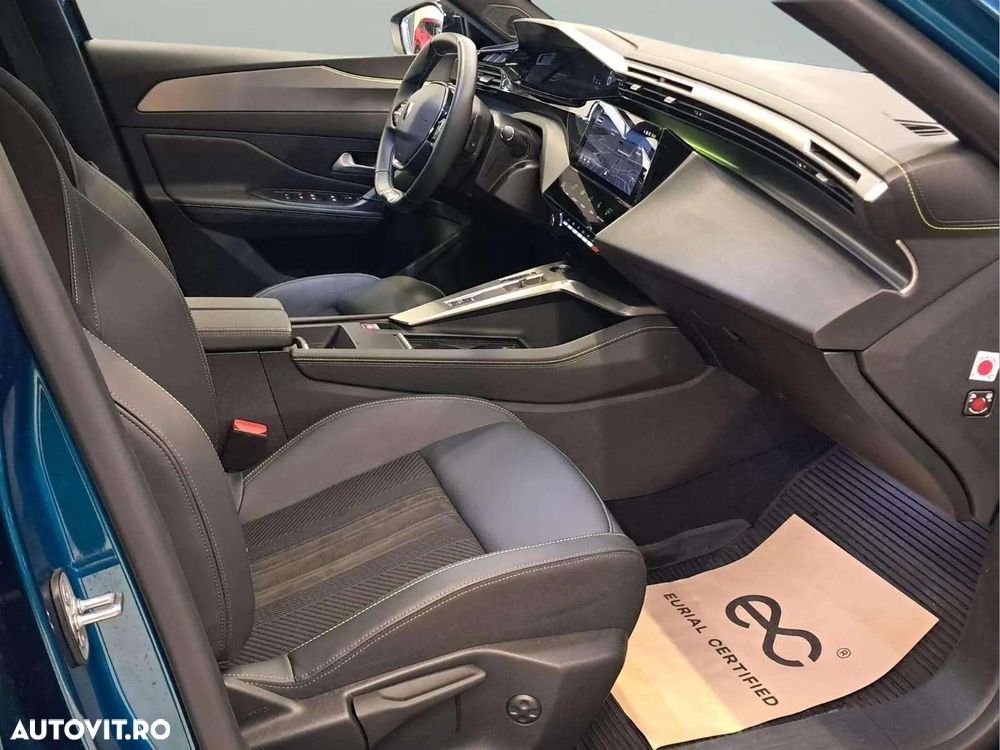 Peugeot 308 1.2L e-DCS6 MHEV GT - 9