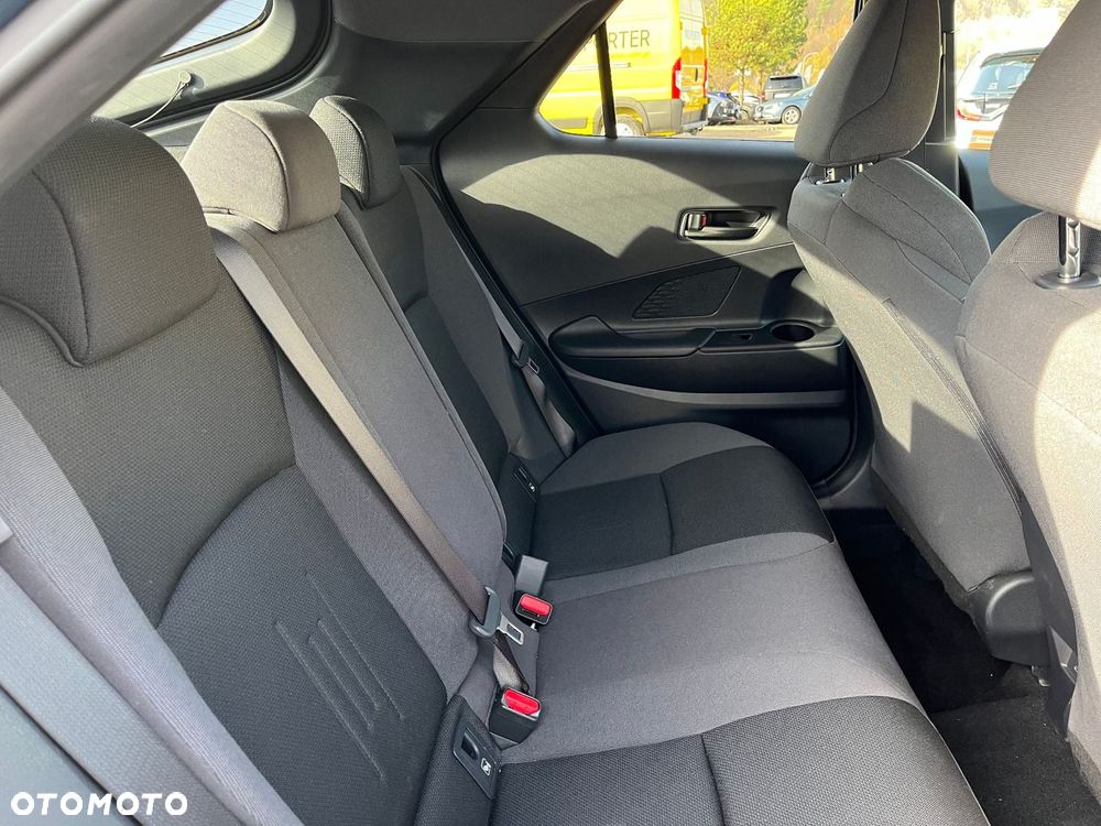 Toyota C-HR 2.0 Hybrid Dynamic Force Style - 32