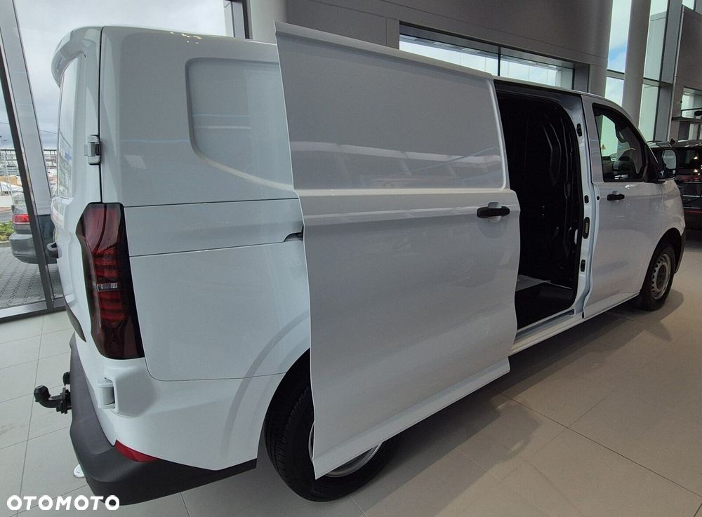 Volkswagen Transporter - 7
