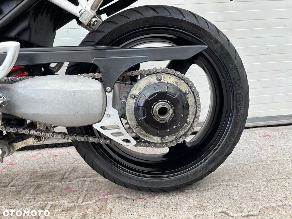 Triumph Speed Triple - 19