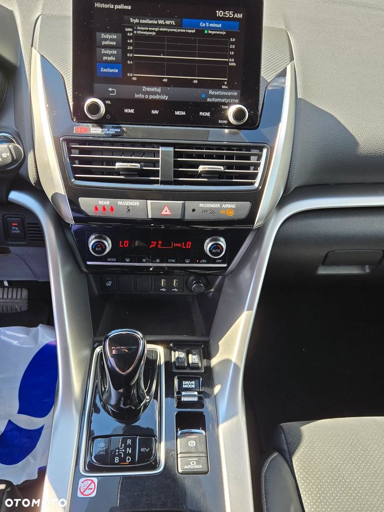 Mitsubishi Eclipse Cross - 24