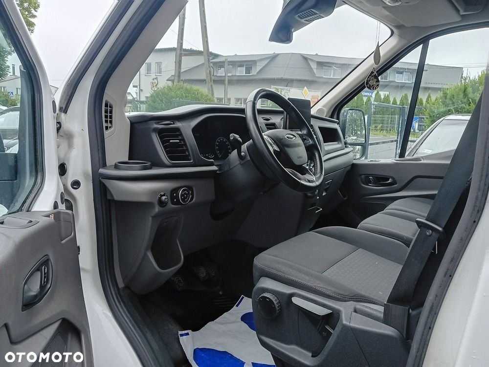 Ford Transit - 7