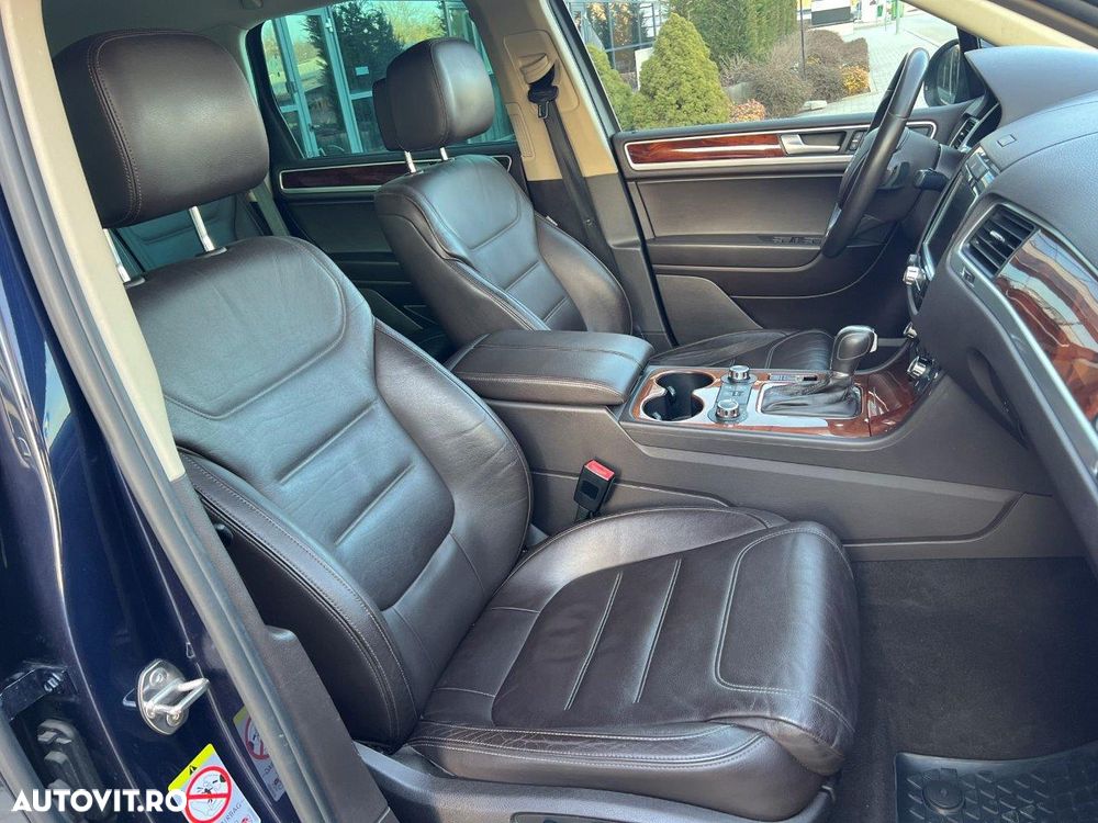 Volkswagen Touareg - 11