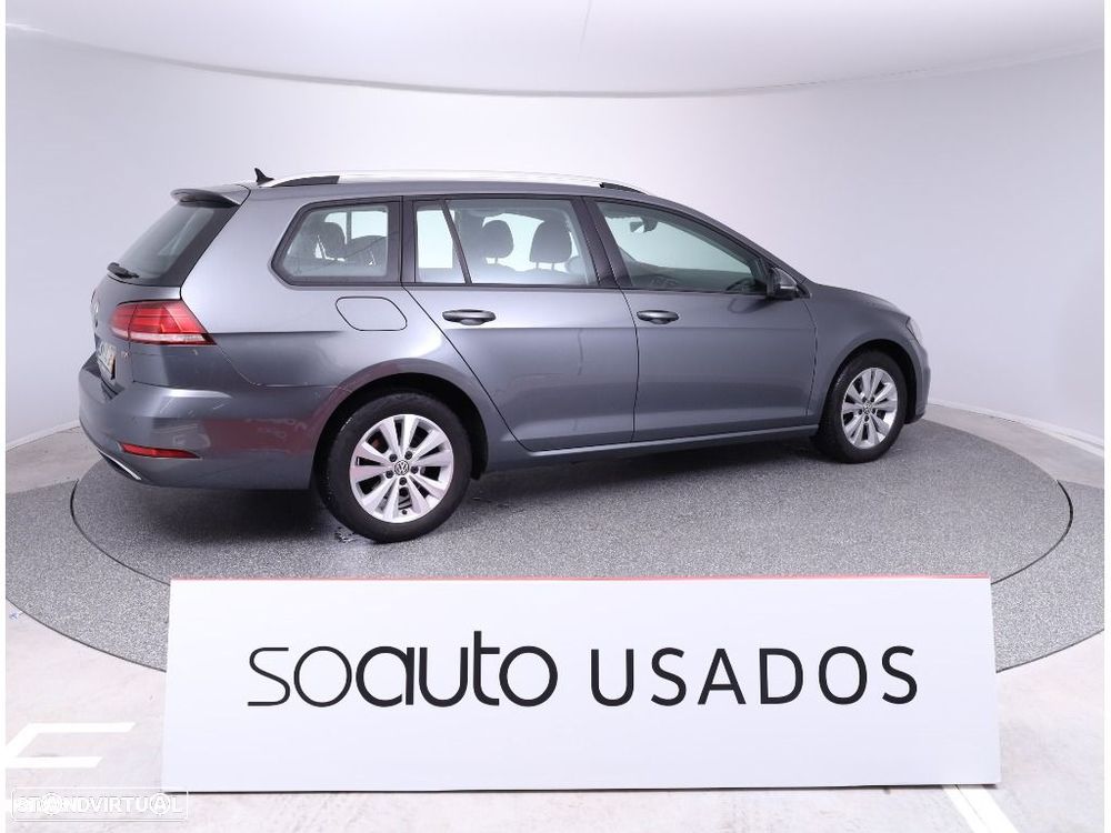 VW Golf Variant 1.6 TDi Confortline - 9