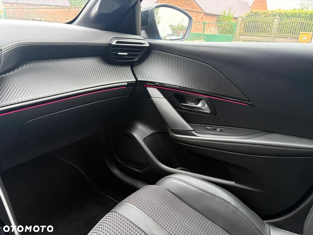 Peugeot 208 PureTech 100 EAT8 GT Pack - 16