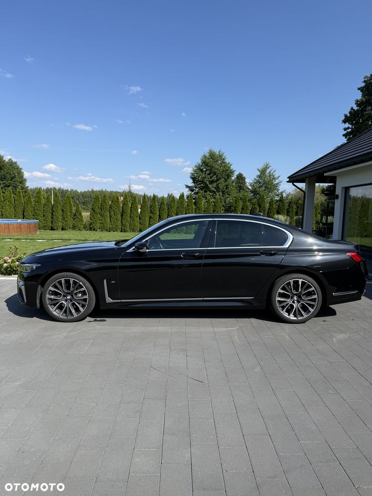 BMW Seria 7 730d xDrive mHEV sport - 10