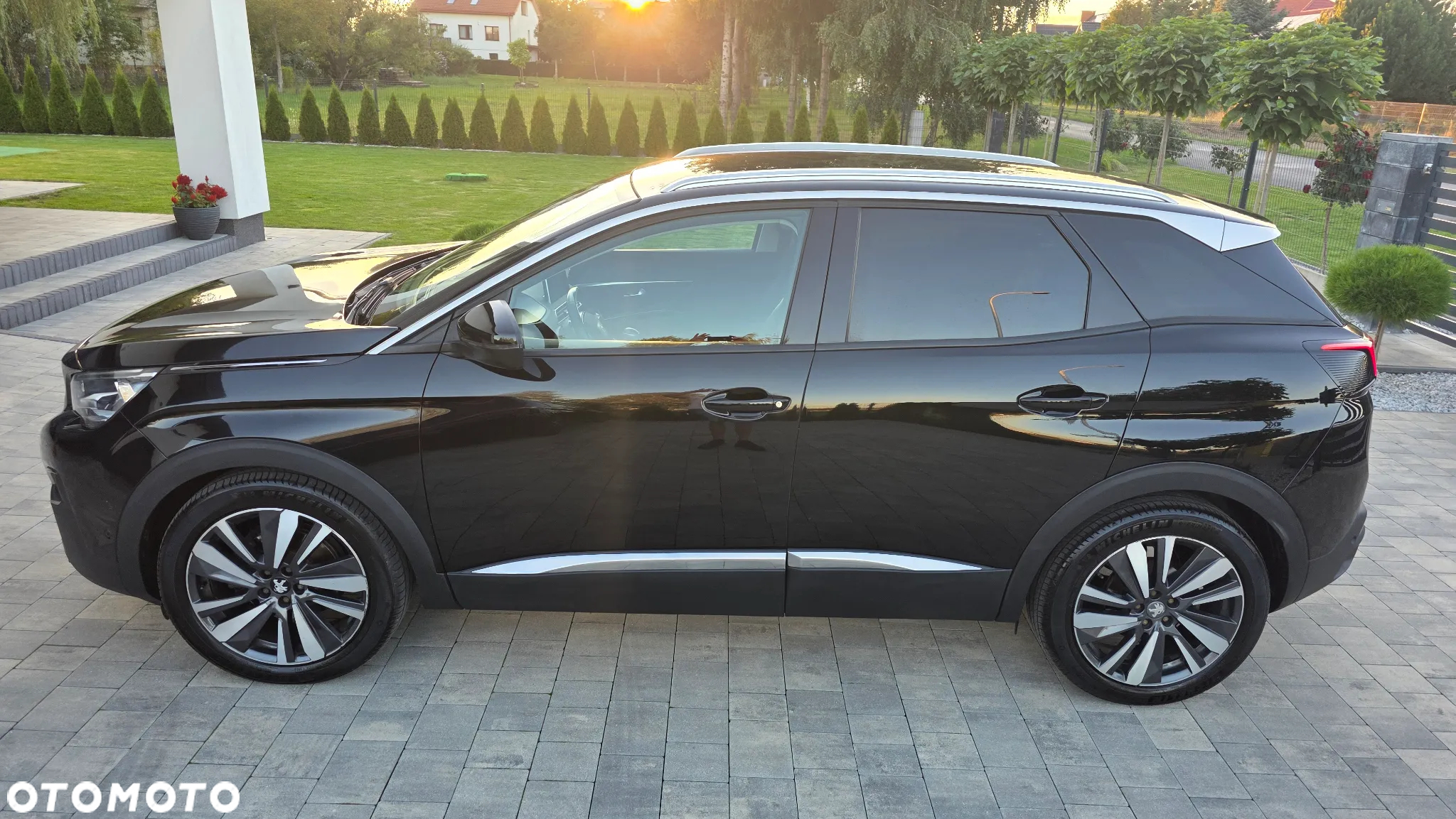 Peugeot 3008 1.6 BlueHDi Allure S&S - 4