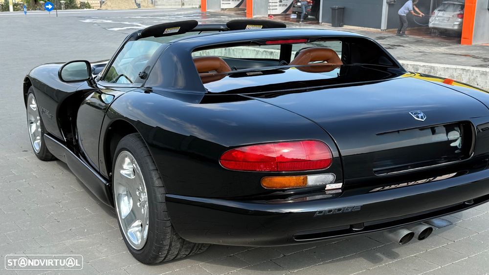 Dodge Viper - 19