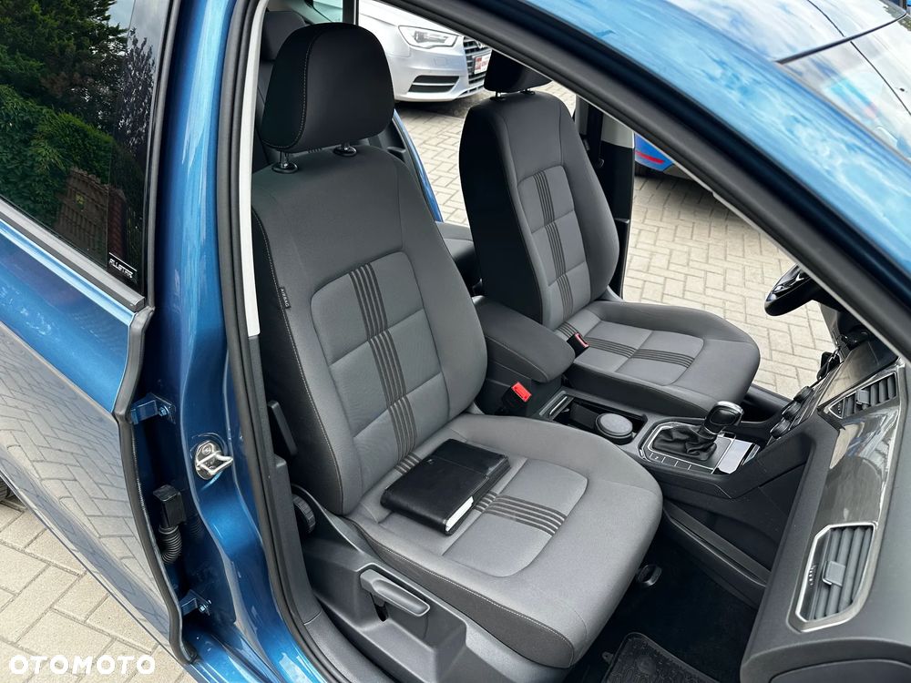 Volkswagen Golf Sportsvan - 23