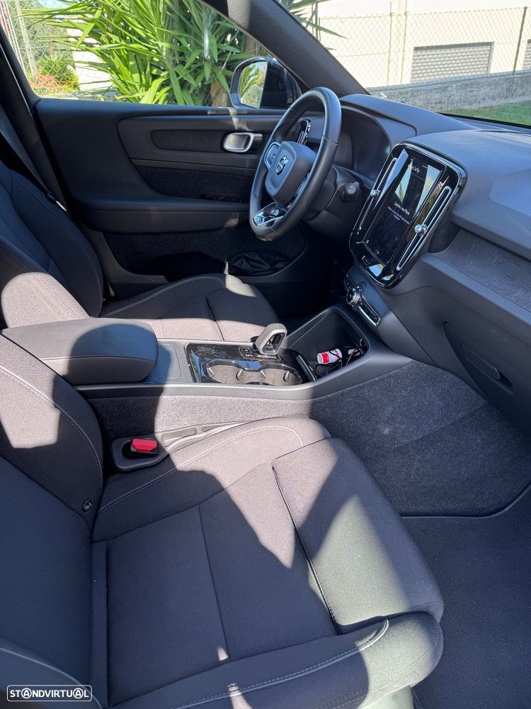 Volvo XC 40 Recharge 69 kWh Single Motor Plus - 4