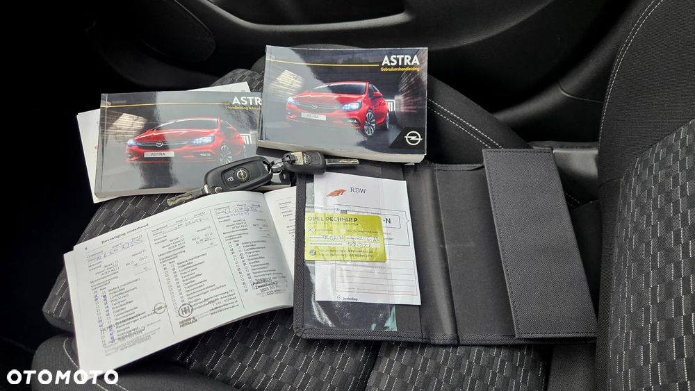 Opel Astra 1.4 Turbo Business - 8
