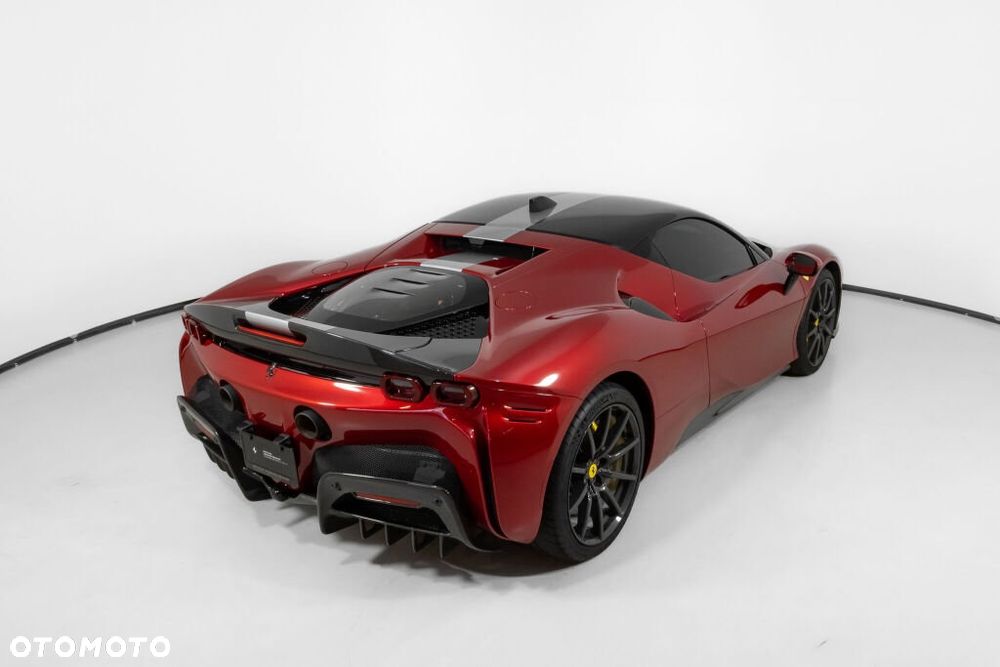 Ferrari SF90 Stradale - 4