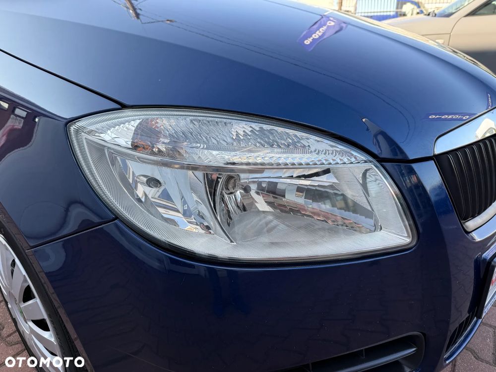 Skoda Fabia 1.2 HTP Classic - 11