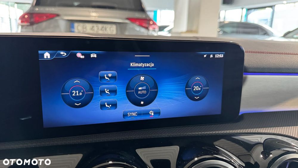 Mercedes-Benz CLA 200 AMG Line 7G-DCT - 20