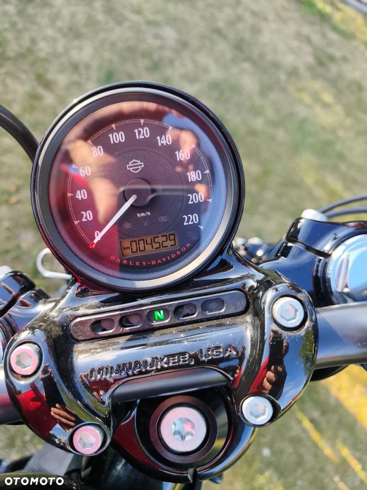 Harley-Davidson Sportster Forty-Eight - 4