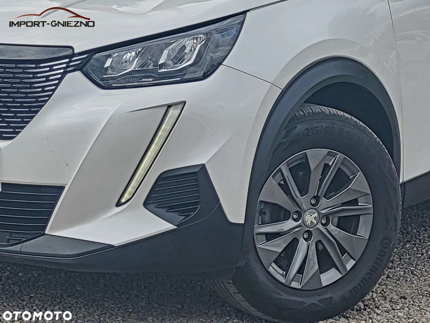 Peugeot 2008 - 32