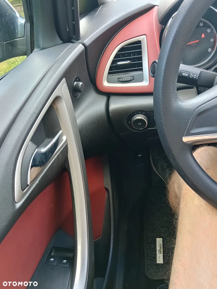 Opel Astra 1.6 - 10