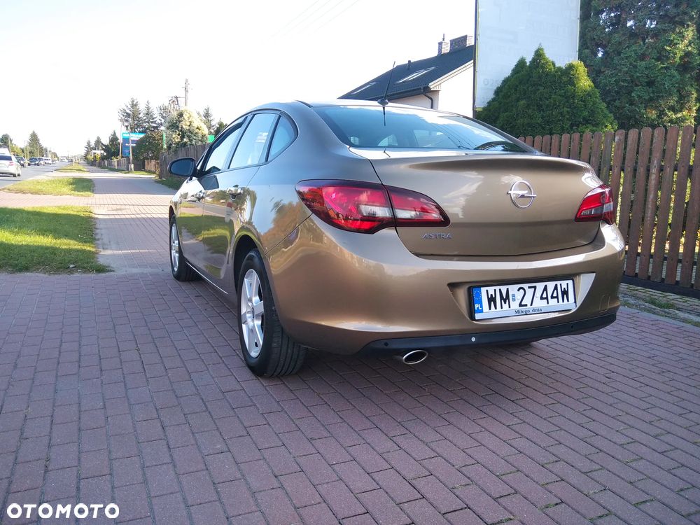 Opel Astra - 7