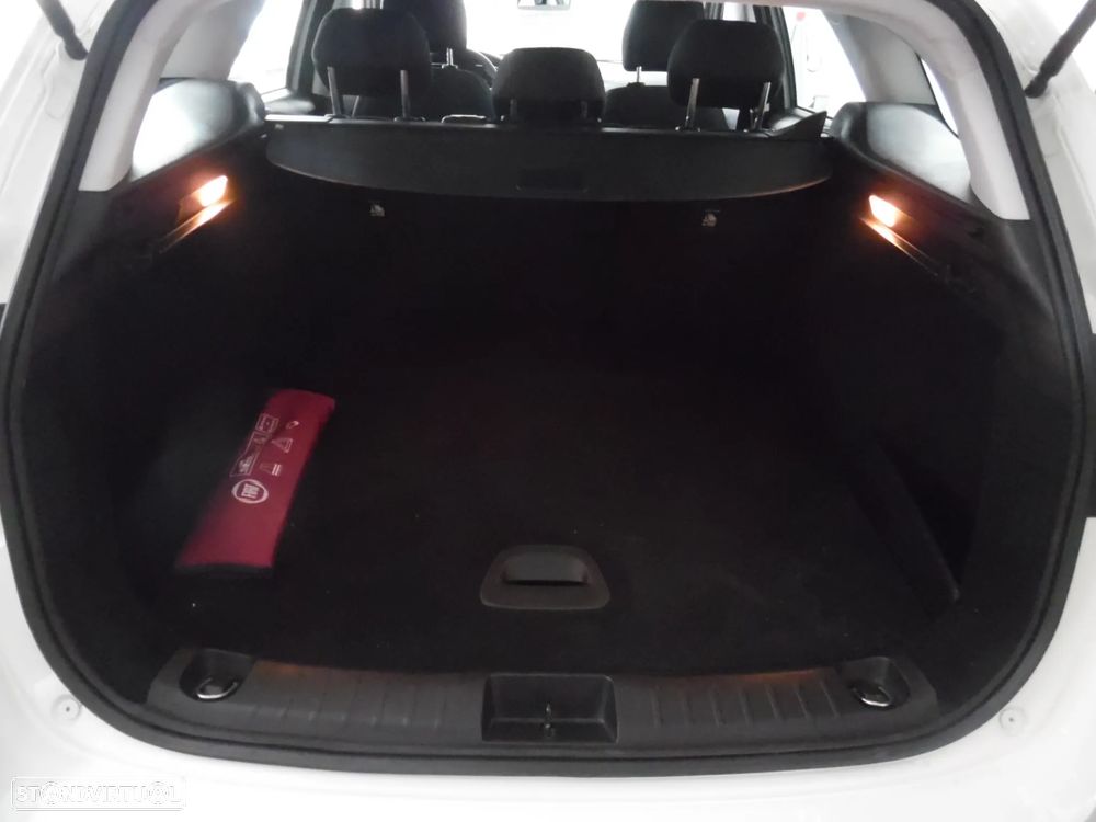 Fiat Tipo Station Wagon 1.0 GSE T3 City Life - 28