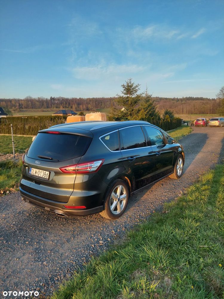 Ford S-Max 2.0 TDCi Titanium PowerShift - 4