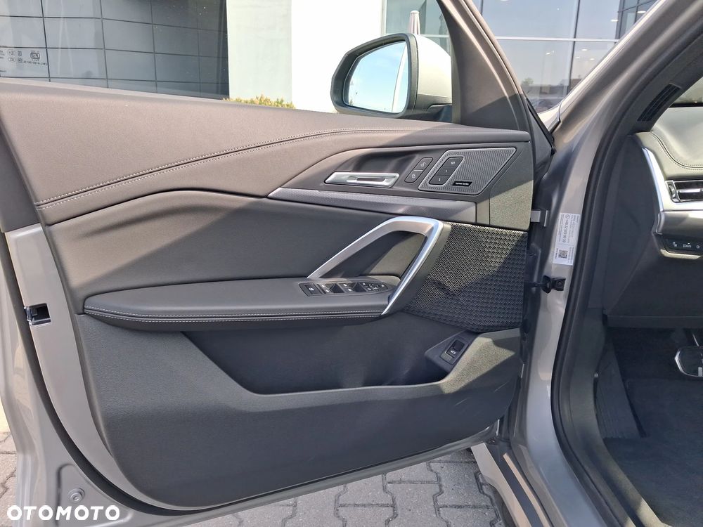 BMW X1 sDrive20i mHEV sport - 11