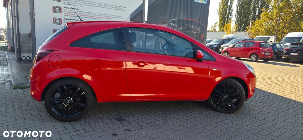 Opel Corsa 1.4 16V Color Race - 16