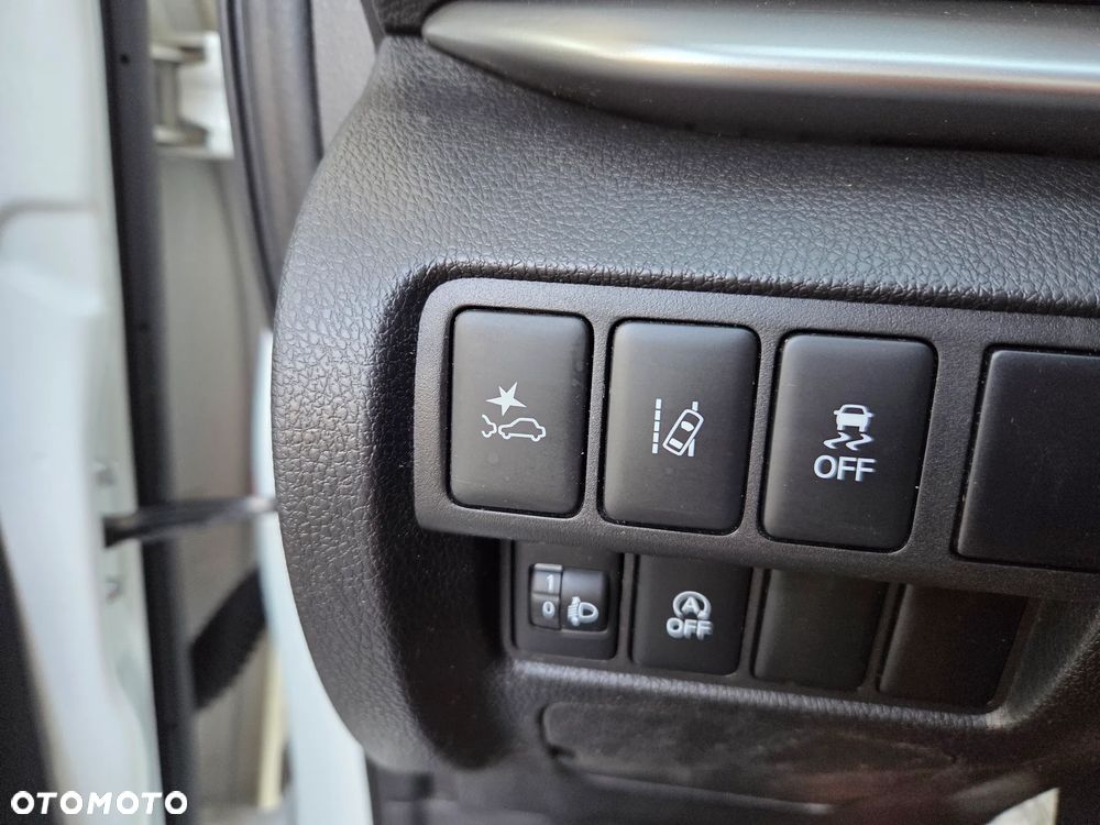 Mitsubishi Eclipse Cross - 14