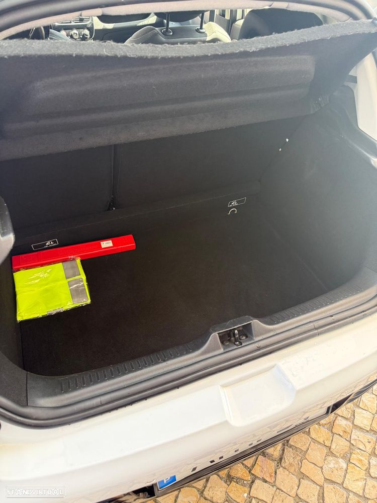 Renault Clio 0.9 TCe Zen - 26