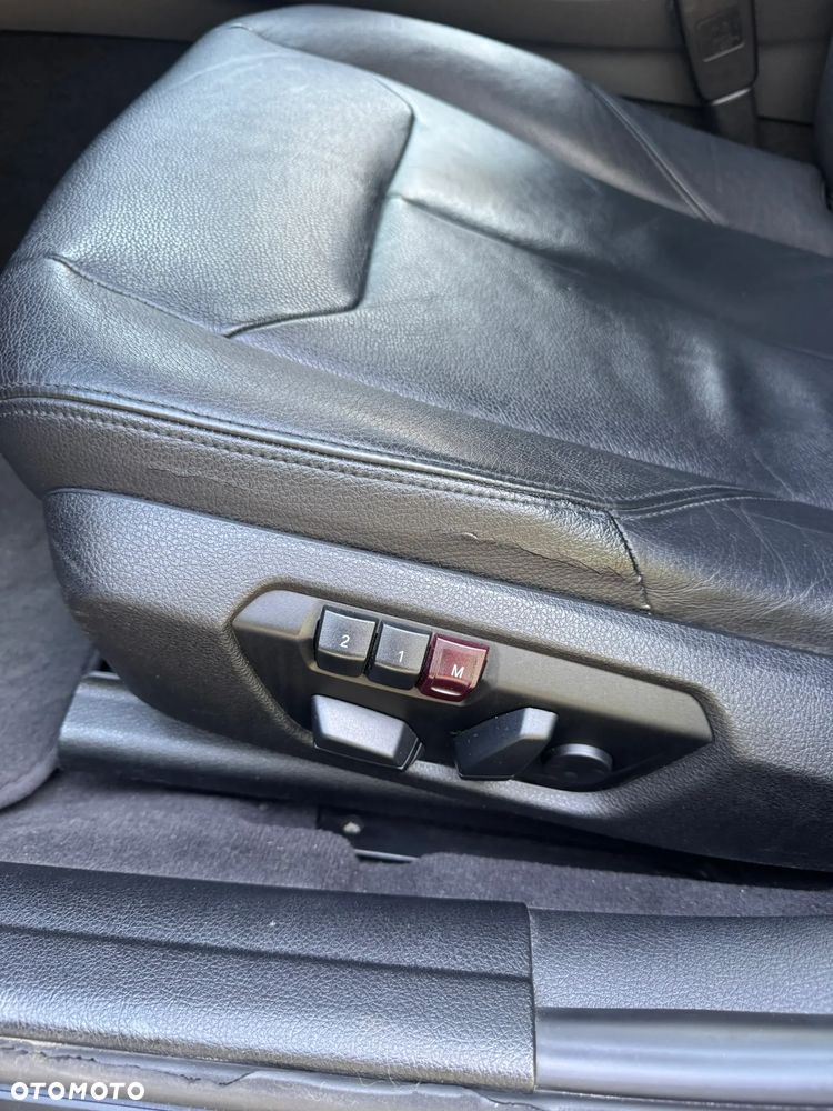 BMW Seria 3 328i - 16