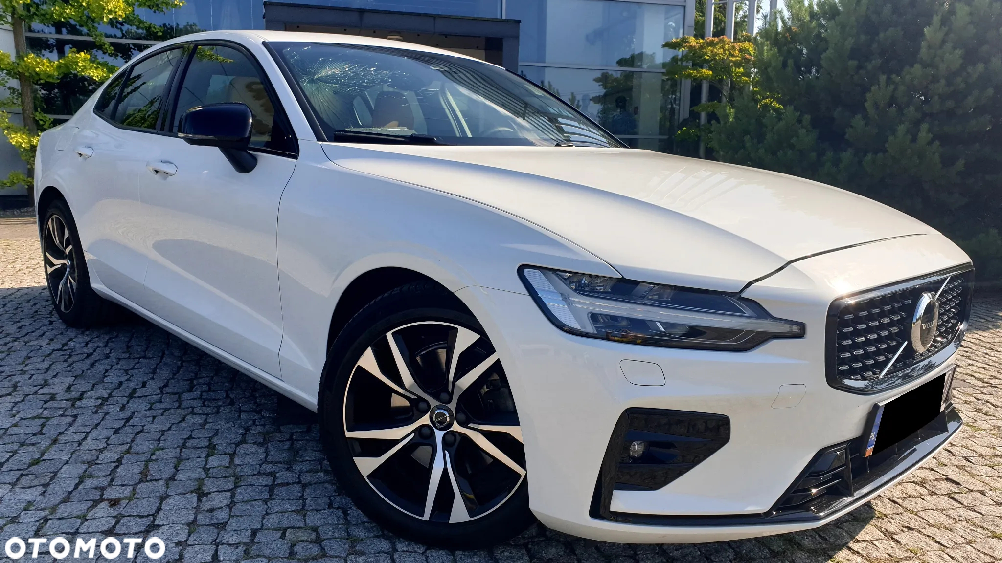 Volvo S60 ver-b4-b-ultimate-dark - 2