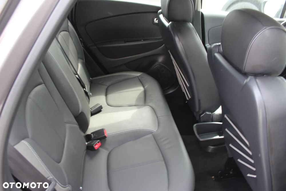 Renault Captur TCe 120 EDC Helly Hansen - 4