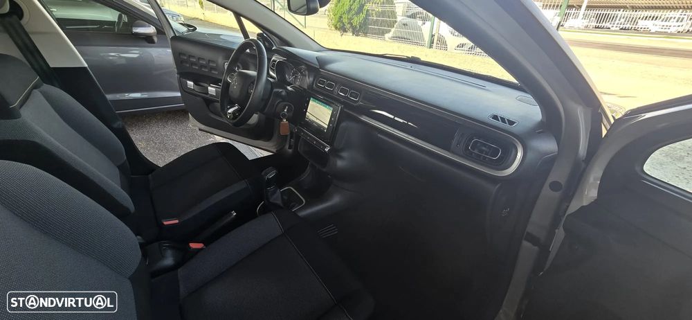 Citroën C3 1.2 PureTech Shine - 27