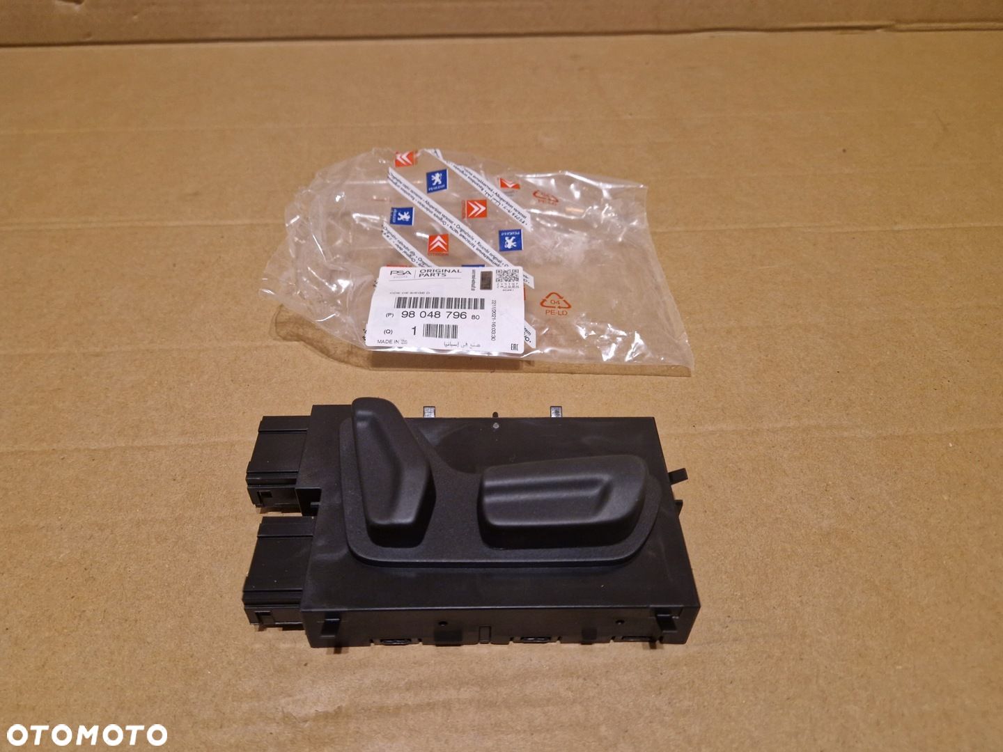 PEUGEOT CITROEN PANEL REGULACJI FOTELA PRAWY 9804879680 9804879677 NOWY OE - 1