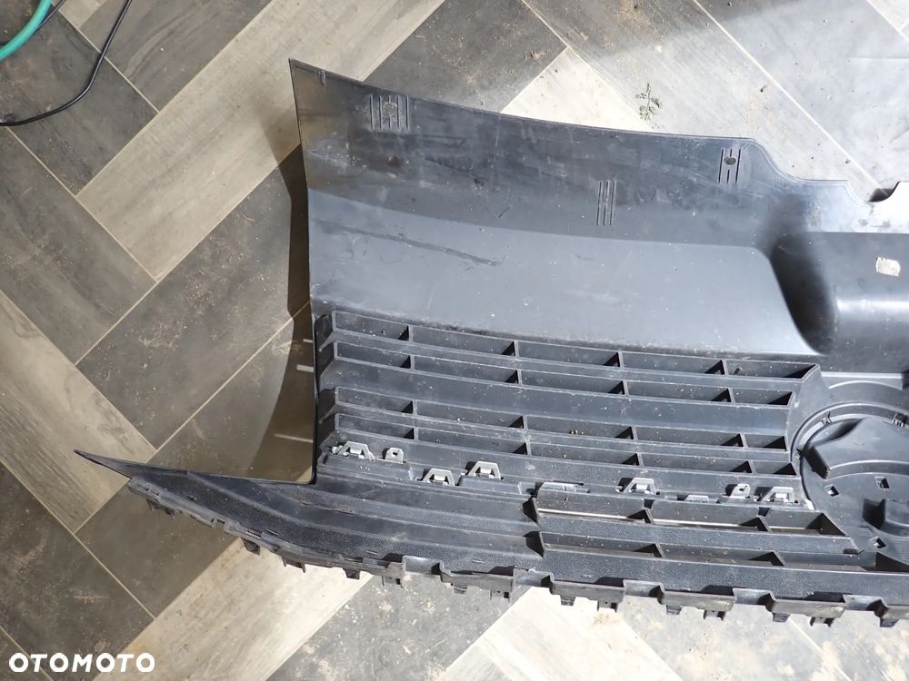 VW TIGUAN 5NA LIFT GRILL PRZÓD - 2