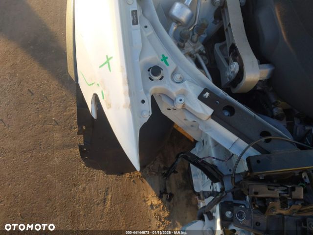 Volvo V60 Cross Country B5 B AWD Ultimate - 16