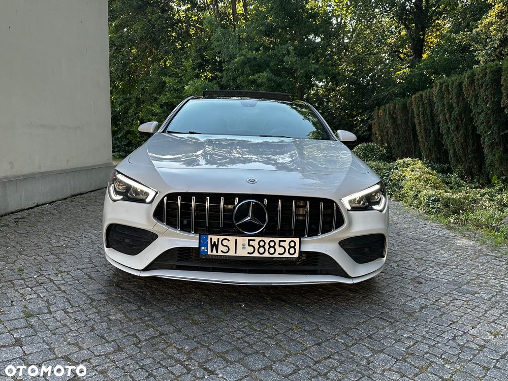 Mercedes-Benz CLA 250 4-Matic AMG Line 7G-DCT - 33