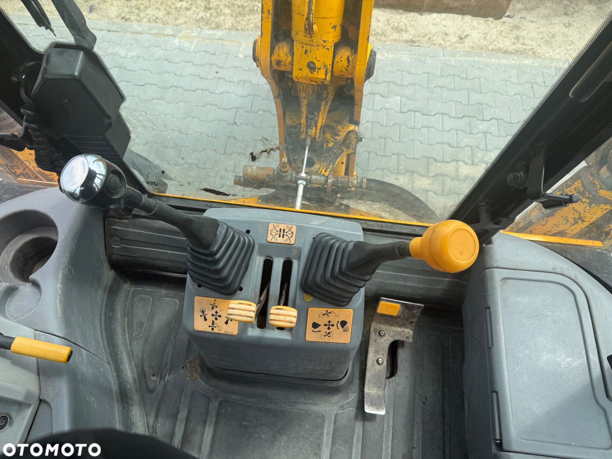 JCB 3cx - 13