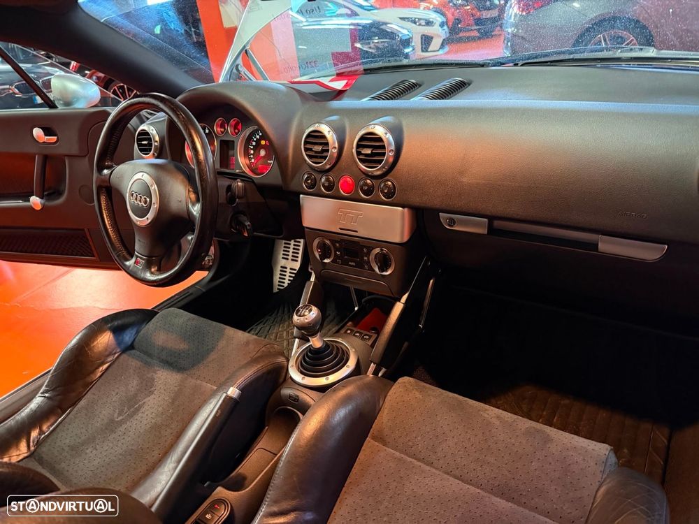 Audi TT Coupé 1.8 T S-line - 6