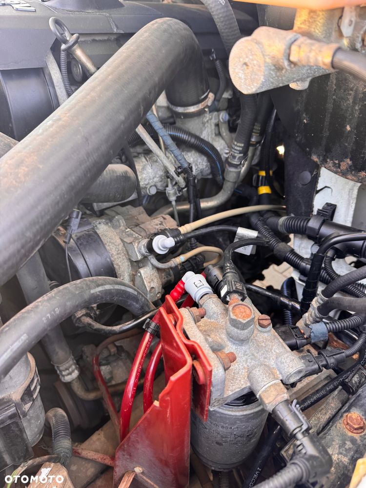 Iveco Daily 35S12 Średni - 24